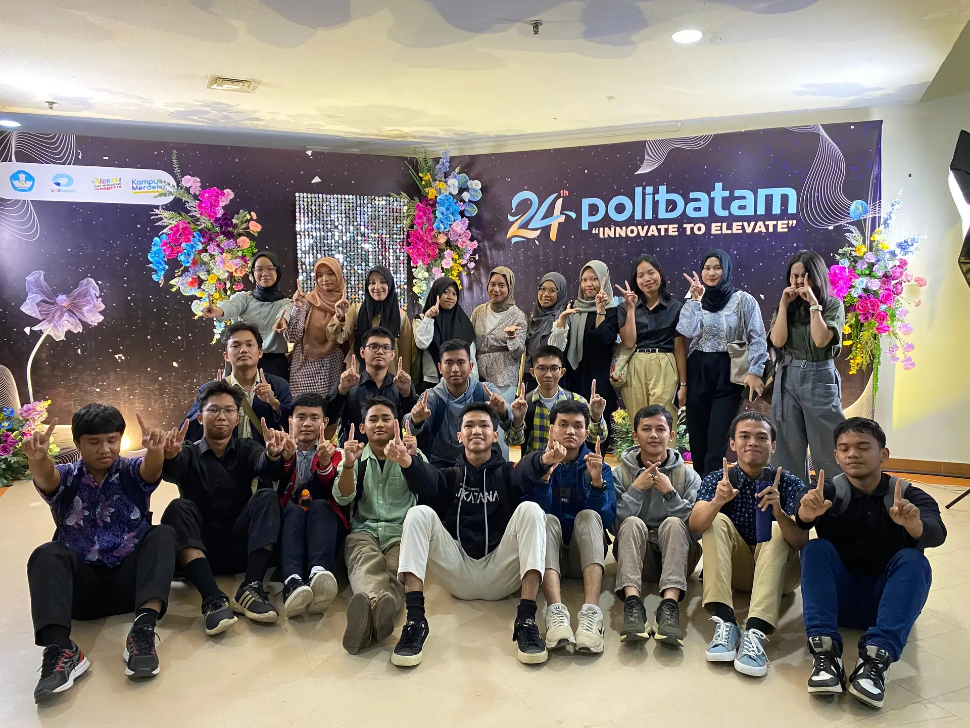 Foto Dies Natalis 24 Polibatam