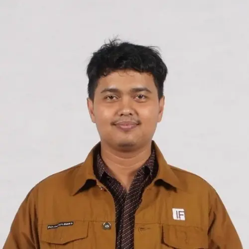 Hajrul Khaira, S.Tr.Kom